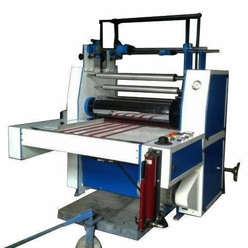 Manual film lamination machine with large feed table