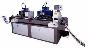 Roll-to-roll label screen printing machine